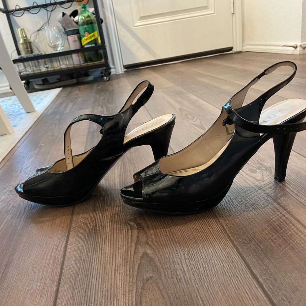 Unisa black heels
